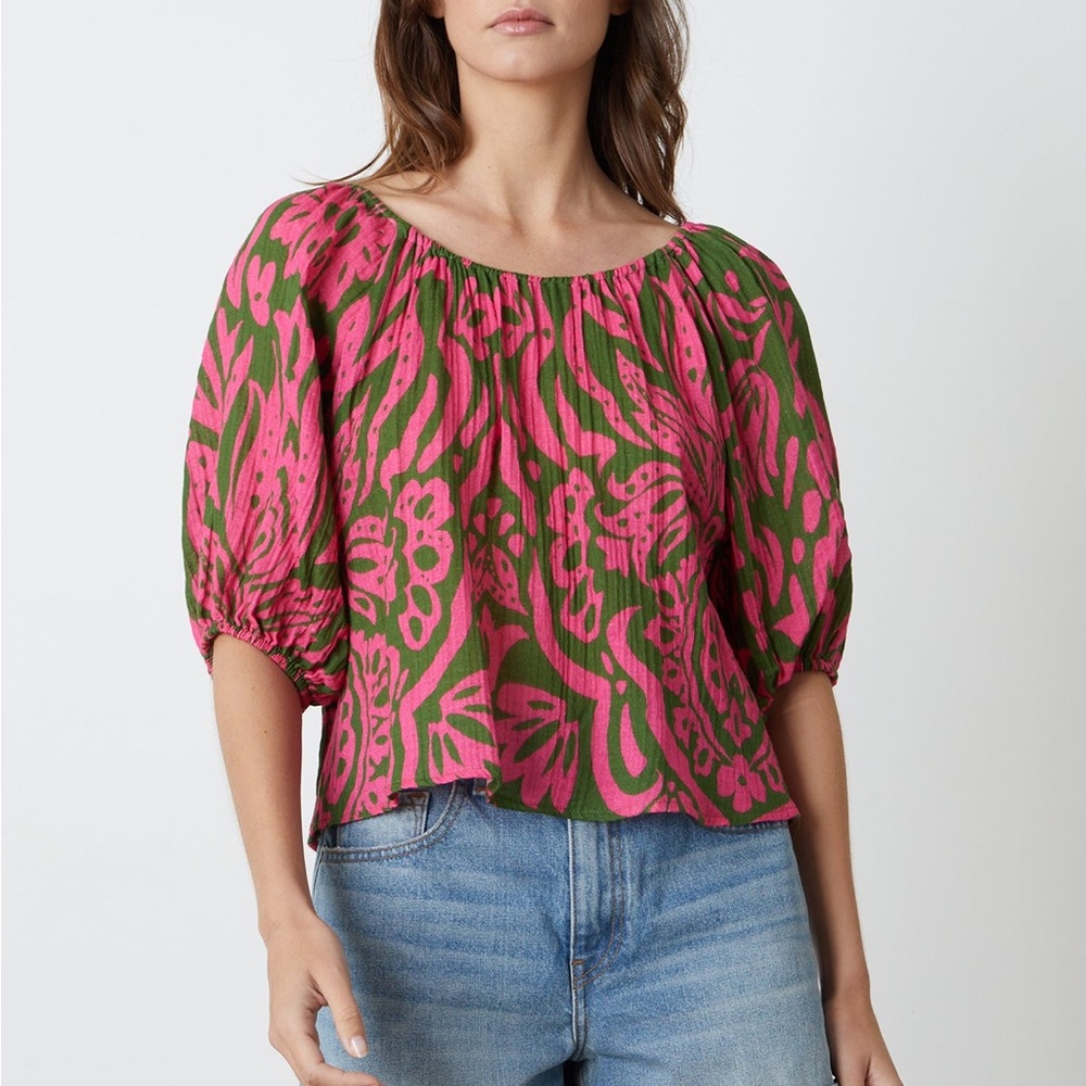 Velvet by Graham and Spencer “Candice" Printed Cotton Gauze Top (Size XS)